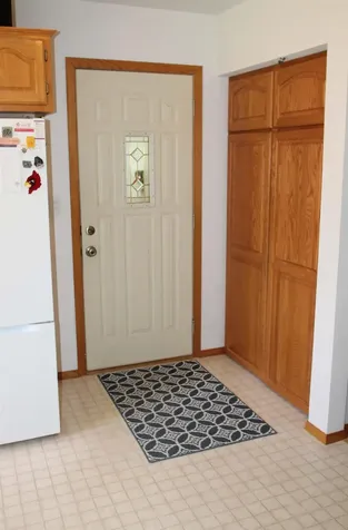 2229 Larrabee Avenue Waverly IA 50677
