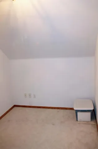2229 Larrabee Avenue Waverly IA 50677