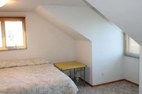 2229 Larrabee Avenue Waverly IA 50677