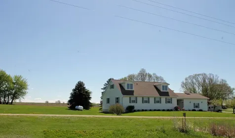 2229 Larrabee Avenue Waverly IA 50677