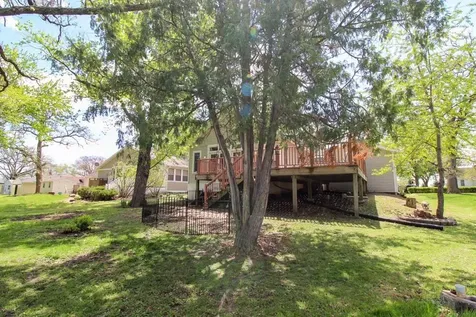 708 17th Avenue Eldora IA 50627