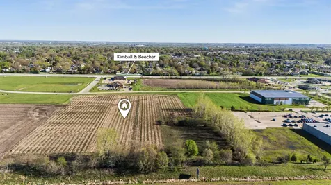 +/- 12.23 Acres Tower Park Drive Waterloo IA 50701