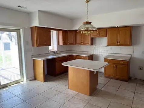 220 Sunset Court Chelsea IA 52215