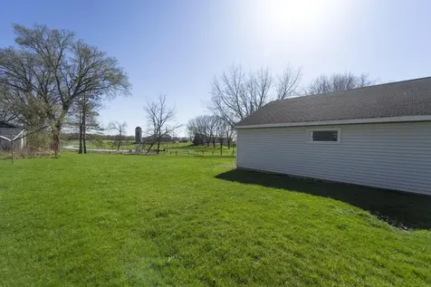 413 Wapsie Street Sumner IA 50674