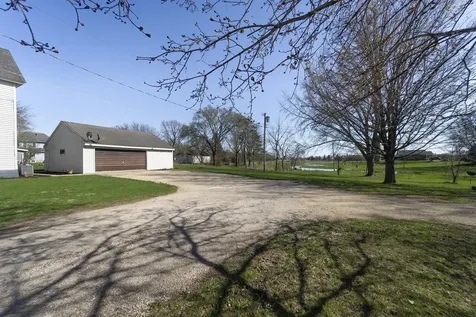 413 Wapsie Street Sumner IA 50674