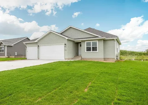 1725 Dalton Street Jesup IA 50648