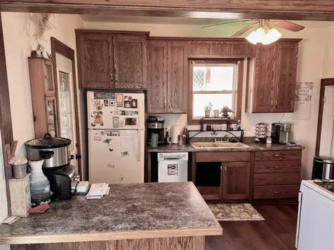 1317 Logan Avenue Waterloo IA 50703
