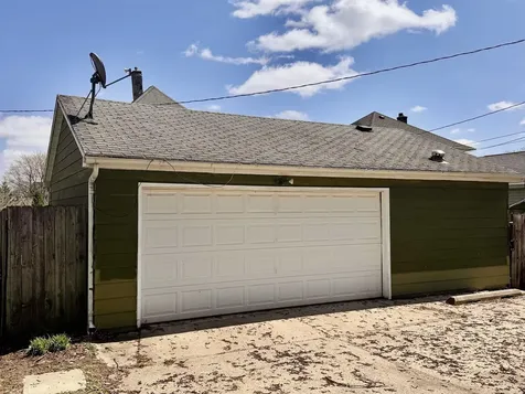 1317 Logan Avenue Waterloo IA 50703