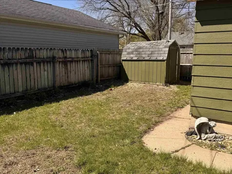 1317 Logan Avenue Waterloo IA 50703