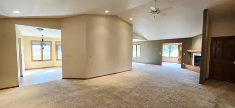 503 Sunset Place Charles City IA 50616