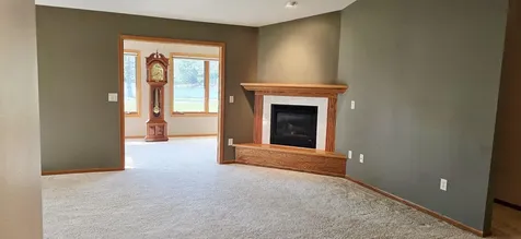 503 Sunset Place Charles City IA 50616