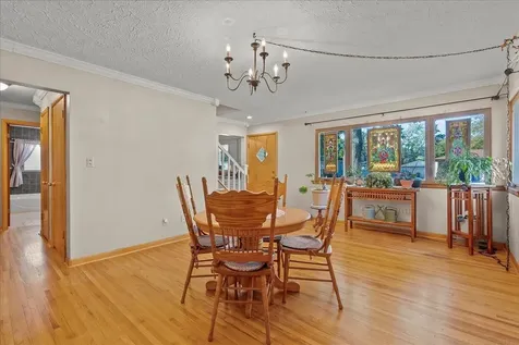 132 Desoto Avenue Waterloo IA 50701