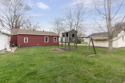 324 South Street Sumner IA 50674