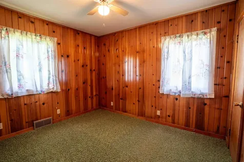 3429 Logan Avenue Waterloo IA 50703