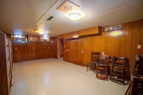 3429 Logan Avenue Waterloo IA 50703
