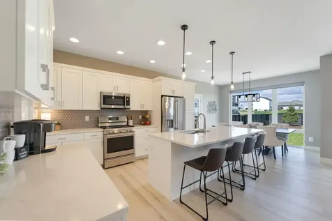 2219 Vera Way Cedar Falls IA 50613