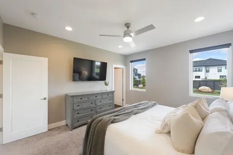 2219 Vera Way Cedar Falls IA 50613