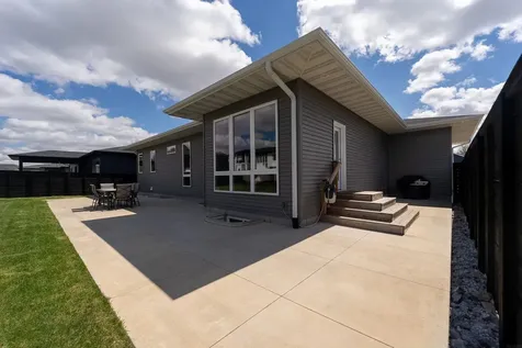 2219 Vera Way Cedar Falls IA 50613