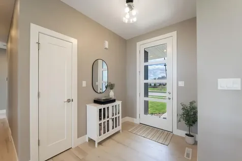 2219 Vera Way Cedar Falls IA 50613