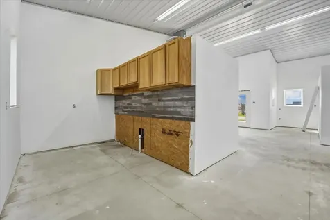 27186 County Highway S33 Hubbard IA 50122