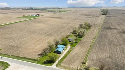 27186 County Highway S33 Hubbard IA 50122