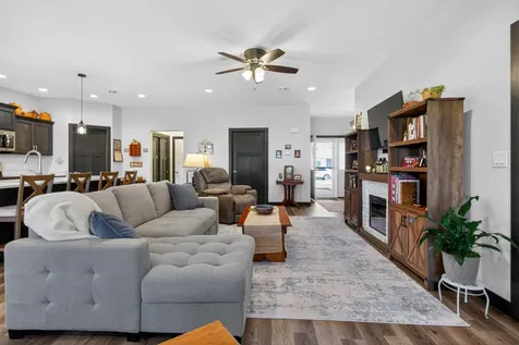 455 Autumn Lane Cedar Falls IA 50613