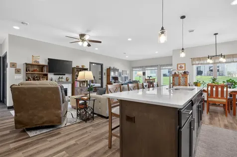 455 Autumn Lane Cedar Falls IA 50613