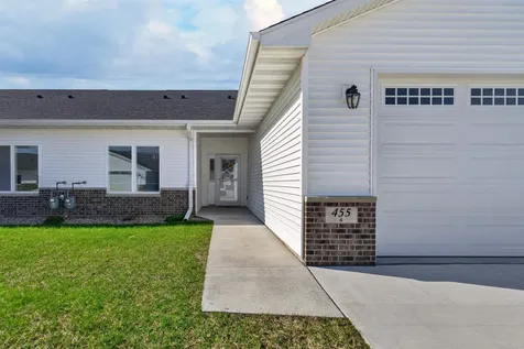455 Autumn Lane Cedar Falls IA 50613
