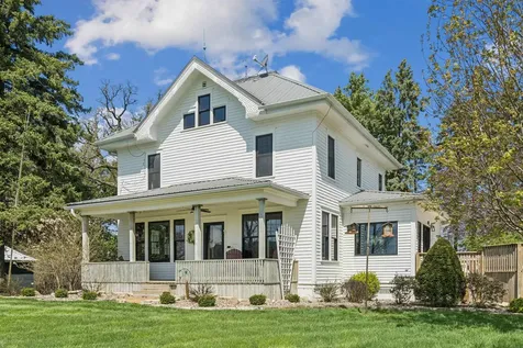13645 145th Street Postville IA 52162
