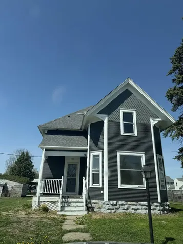 705 Crisman Street Dysart IA 52224