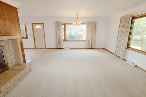 1126 Rachael Street Waterloo IA 50701