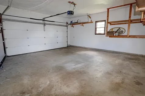 1126 Rachael Street Waterloo IA 50701