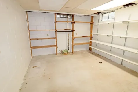 1126 Rachael Street Waterloo IA 50701