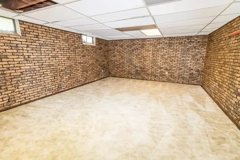 1126 Rachael Street Waterloo IA 50701