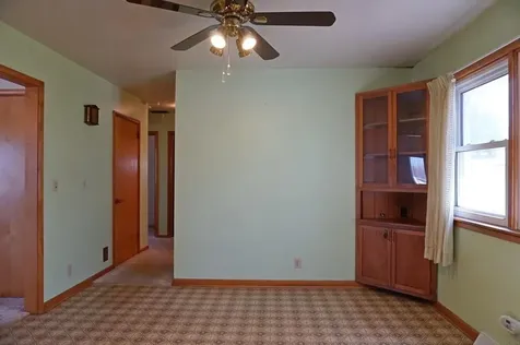 2075 Quail Avenue Charles City IA 50616