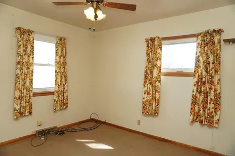 2075 Quail Avenue Charles City IA 50616