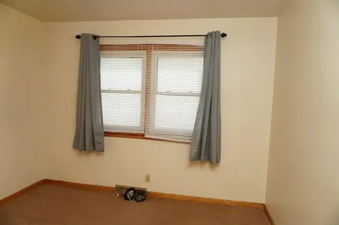 2075 Quail Avenue Charles City IA 50616