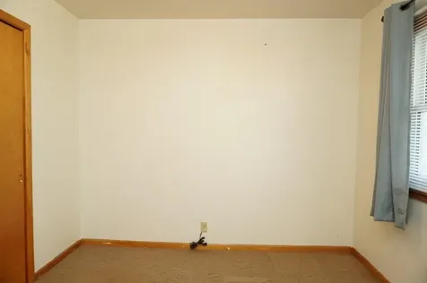 2075 Quail Avenue Charles City IA 50616