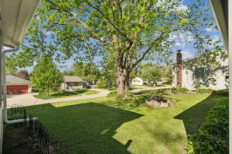 940 Littlefield Road Waterloo IA 50701