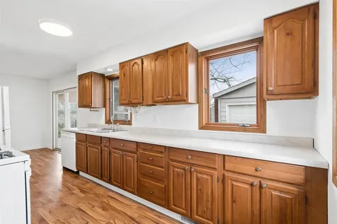 940 Littlefield Road Waterloo IA 50701