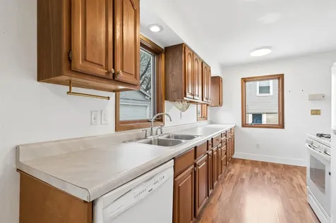 940 Littlefield Road Waterloo IA 50701