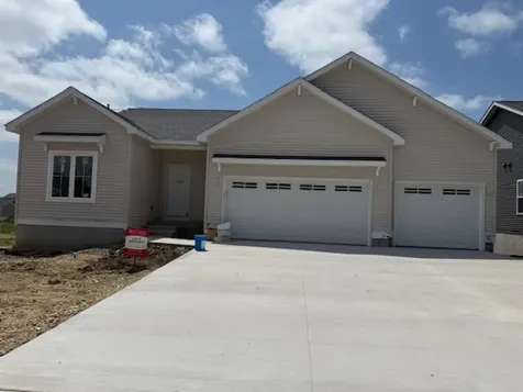 2814 Autumn Woods Drive Cedar Falls IA 50613