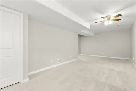 4310 S Mourning Dove Drive Waterloo IA 50702