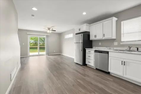 4310 S Mourning Dove Drive Waterloo IA 50702