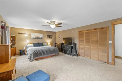 106 W 5th Street Sumner IA 50674
