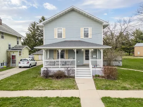 106 W 5th Street Sumner IA 50674
