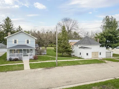 106 W 5th Street Sumner IA 50674