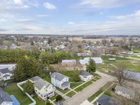 106 W 5th Street Sumner IA 50674