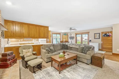106 W 5th Street Sumner IA 50674