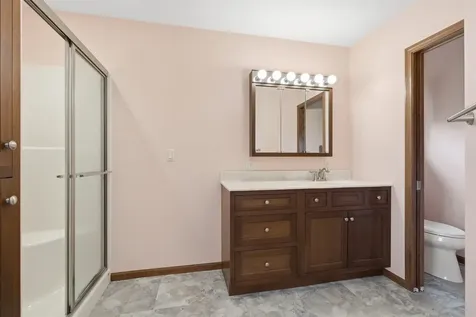 303 S Chestnut Street Edgewood IA 52042